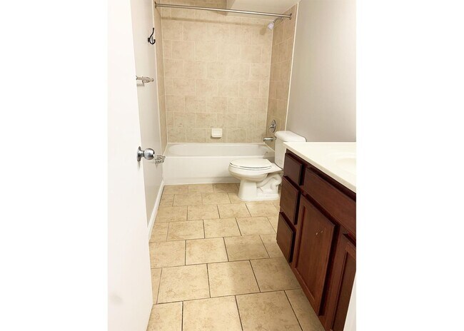 Photo - 525 Lowell Ave Unit 525-07