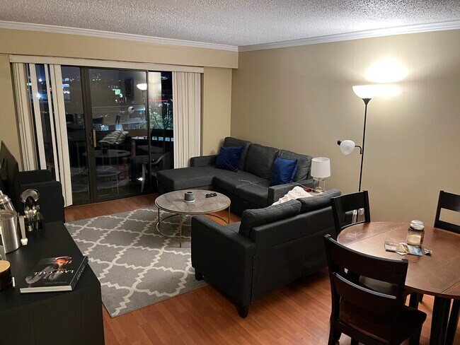 15 North Beacon St Unidad 503