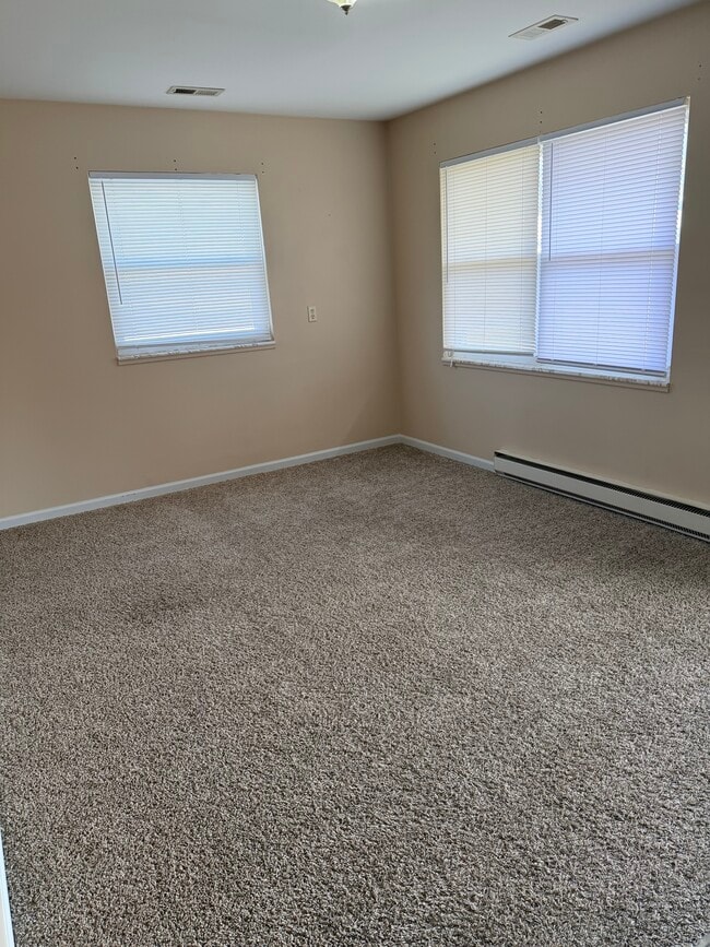 Photo - 980 E Hope Dr Unit B