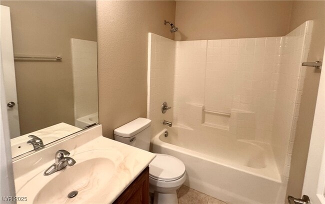 Photo - 8174 Amphora St