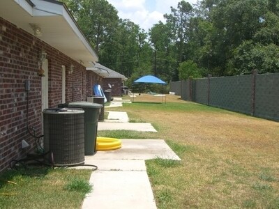 back - 11140 Coates Rd