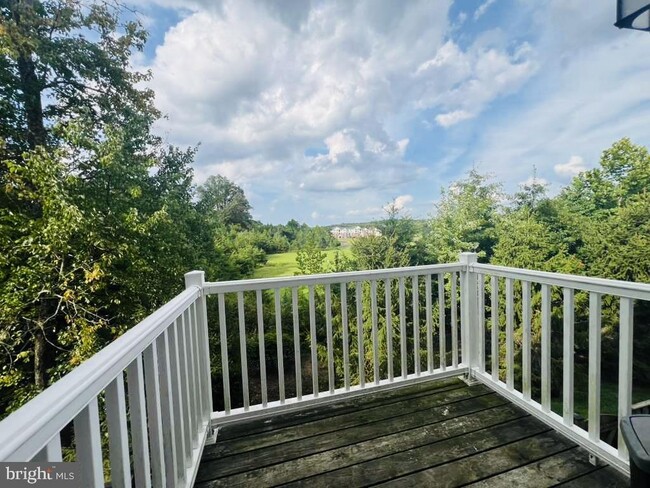 Photo - 7440 Riding Meadow Way
