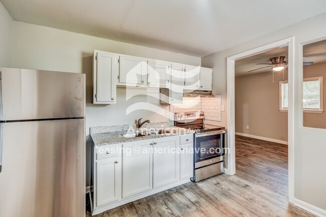 Photo - 232 Meadowdale Ave