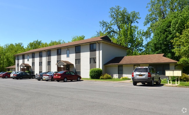 The Pines - The Pines Apartments