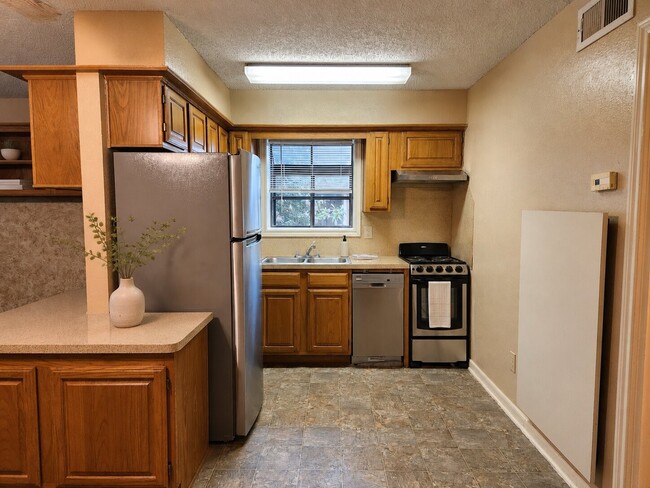 Photo - 1311 Antoine Dr Unit 148
