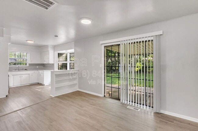 Photo - 1809 S Birch Ave