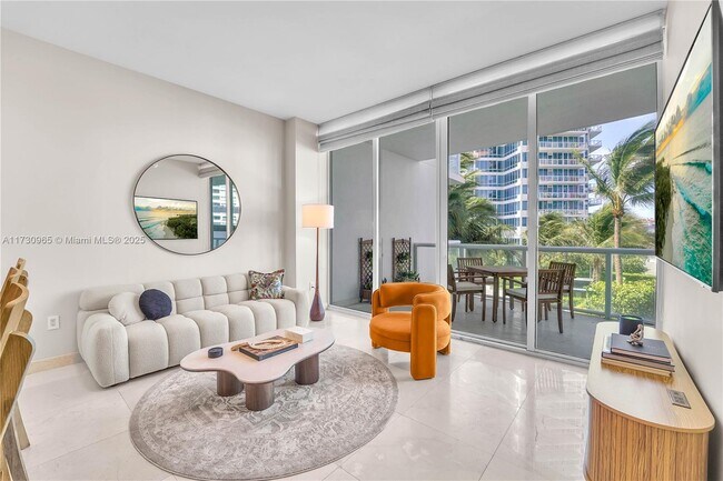Photo - 50 South Pointe Dr Unit 608
