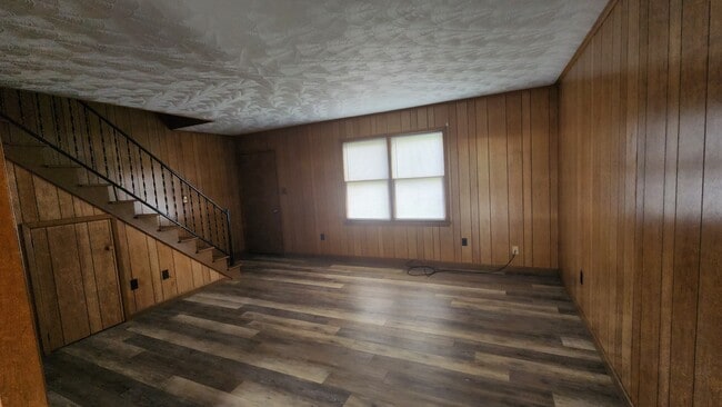 Photo - Hickory Hills Townhomes Unit 11