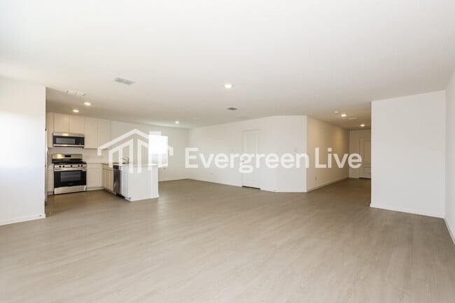 Photo - 10536 Desert Hawk Cir