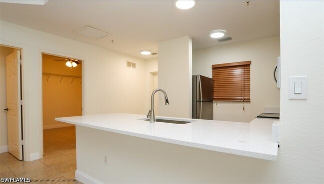 Photo - 4455 Botanical Pl Cir Unit 5-104
