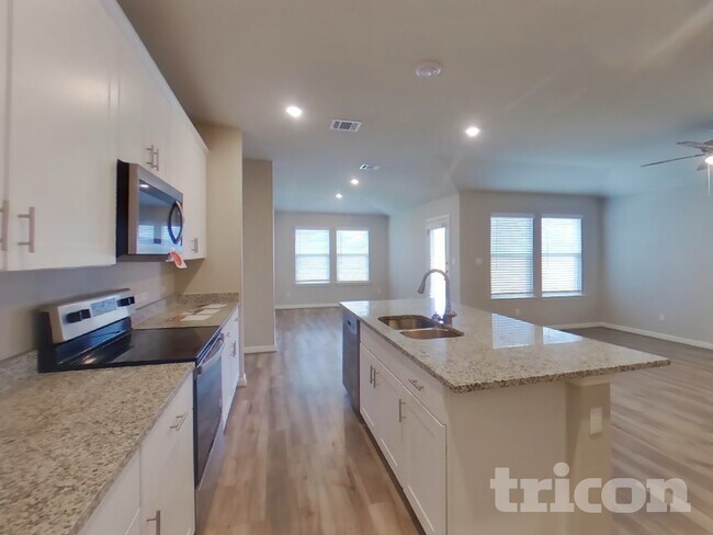 Photo - 5807 Noah Pl