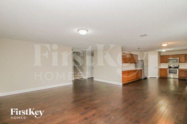 Photo - 1632 Rialto Way