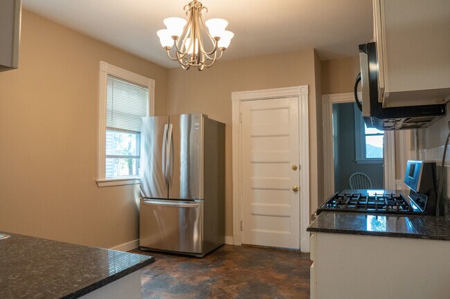 Photo - 1 Parker Hill Ter