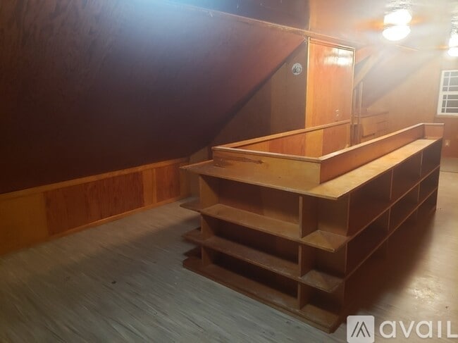 Photo - 225 S Bailey St