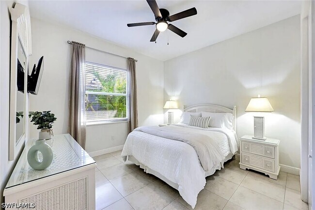 Photo - 847 98th Ave N