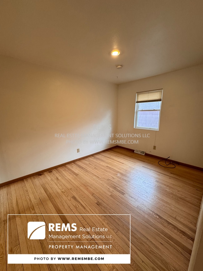 Photo - 500 7th St Unit 7
