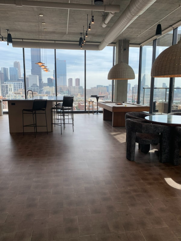 Photo - 1043 W Van Buren St