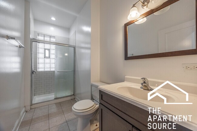 Photo - 4452 N Sheridan Rd Unit 2