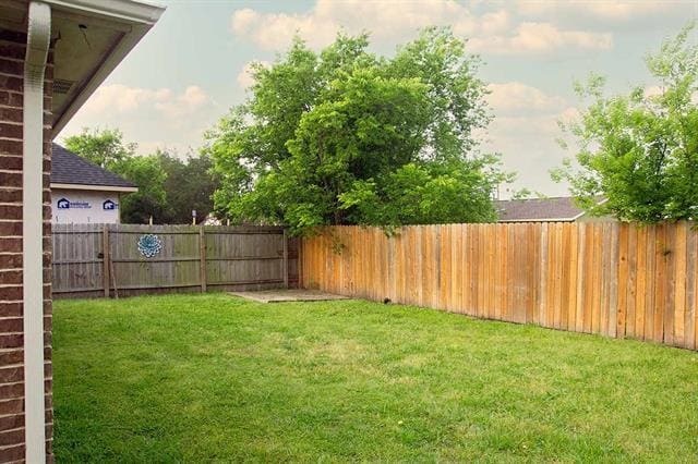 Photo - 907 Meriott St