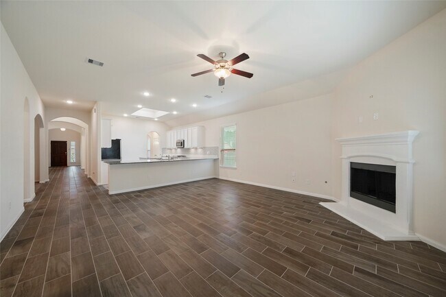 Photo - 1403 Holly Chase Dr