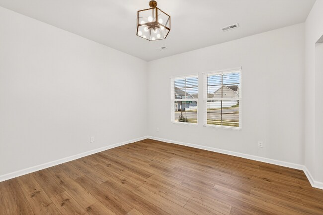 Photo - 5303 Spicewood Lk Dr