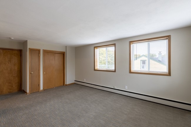 Photo - 2788 S Fulton St Unidad 3