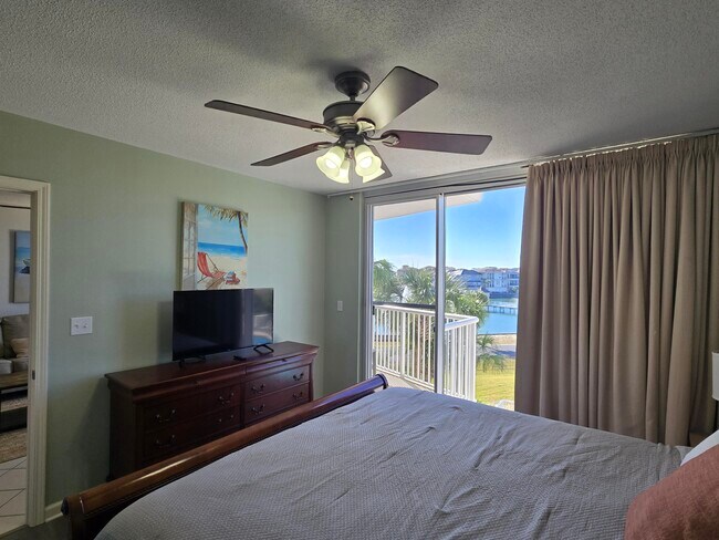 Photo - 970 US-98 Unit 206