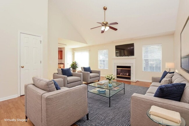 Photo - 2313 Leighton Way