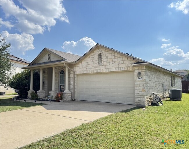 Photo - 200 Memory Ln
