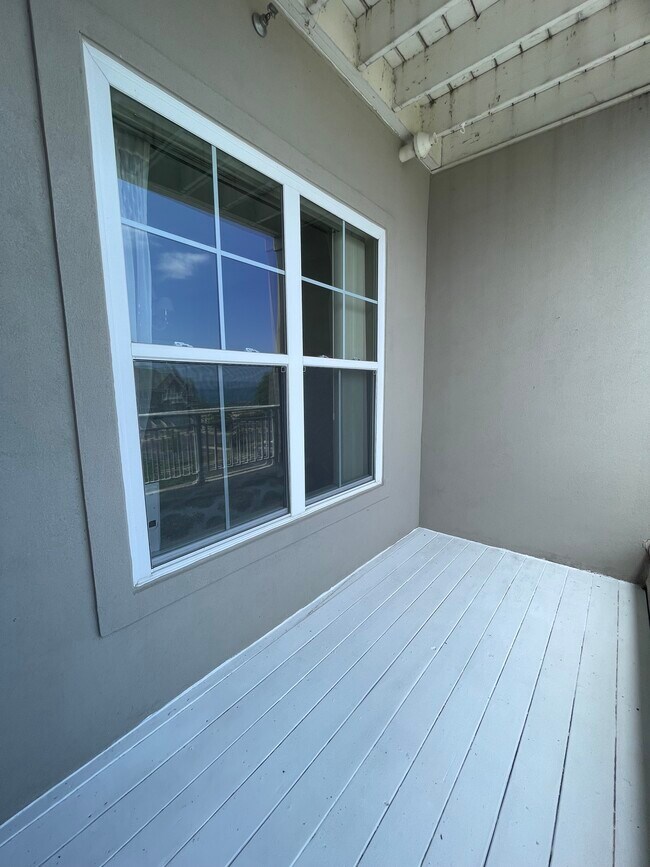 Photo - 3862 S Lake Dr Unit 210