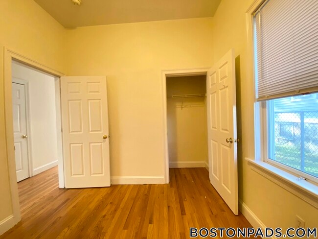 Building Photo - 9 Gardner Terrace