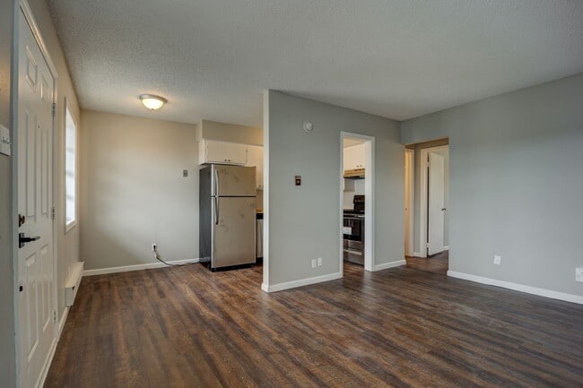 Mill Creek Apartments
