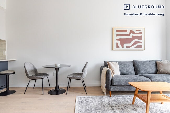 Photo - 425 3rd St Unit SI FL3-ID2087