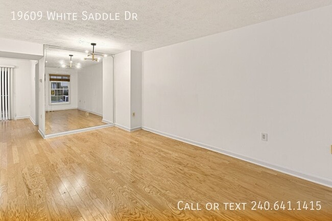 19609 White Saddle Dr