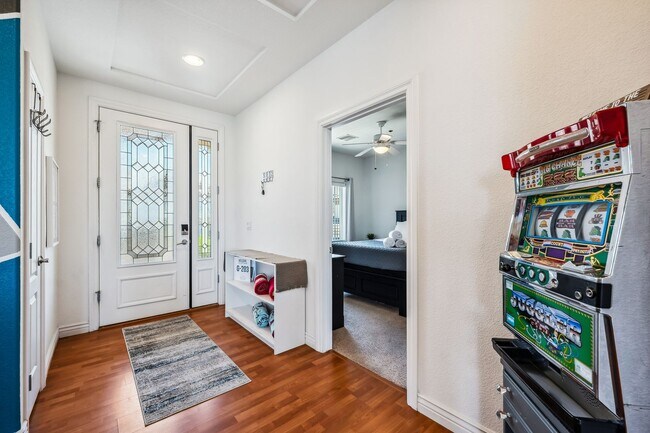 Photo - 3 BR + Bonus, Fully furnished, Includes Ut... Unit G203