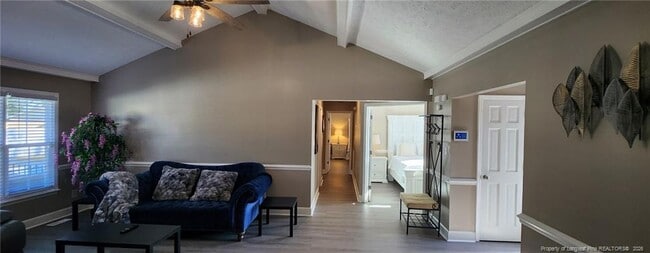 Photo - 258 Kenwood Dr
