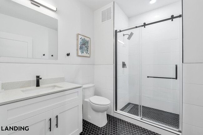 Photo - 31 Victor St Unit 230