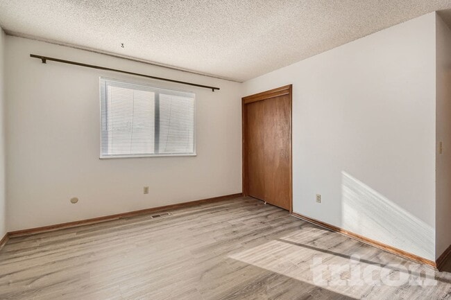 Photo - 6552 W Morraine Pl