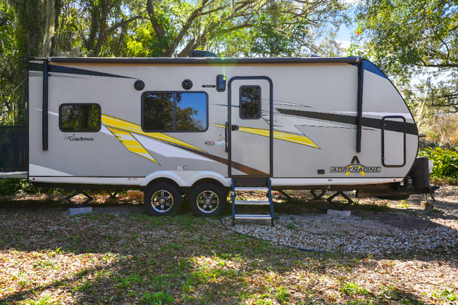 Building Photo - 2014 Newman St Unit RV Rental