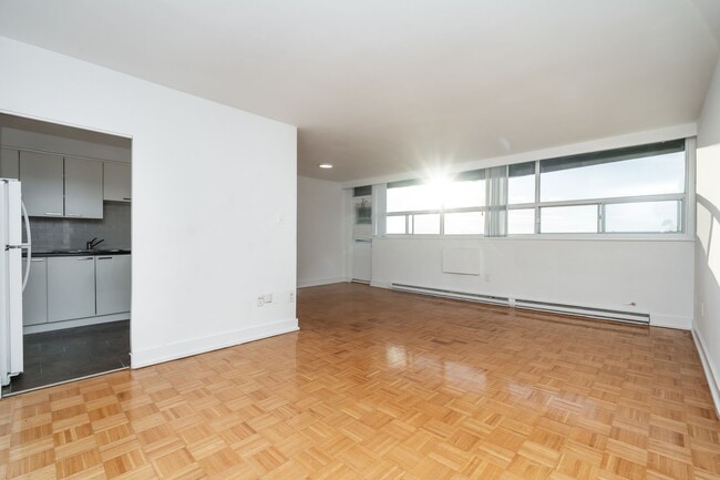 Photo - 265 Dixon Road Unit 1005