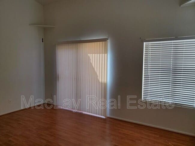 Photo - 510 W Sereno Dr