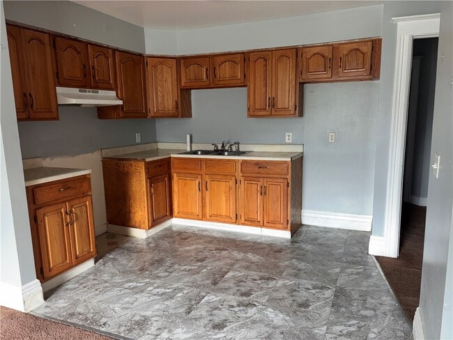 Photo - 156 Cameron St