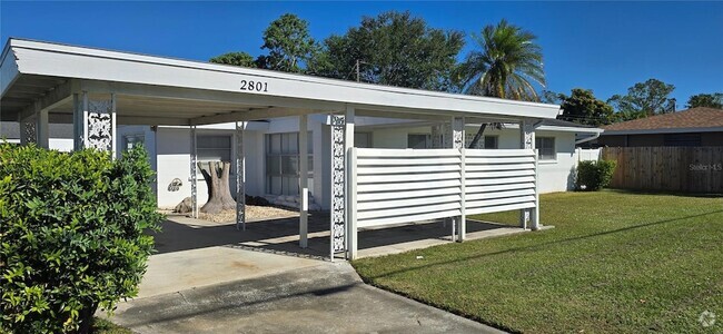 Building Photo - 2801 Webber St Rental