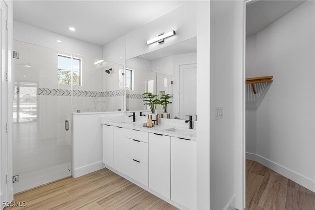 Photo - 2702 Old Burnt Store Rd N