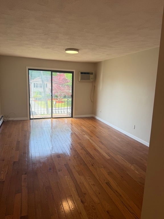 Photo - 59 Highland Glen Dr Unit 318