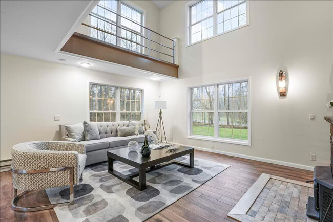 Photo - 338 Clove Rd Apartamento Unidad ID1056821P