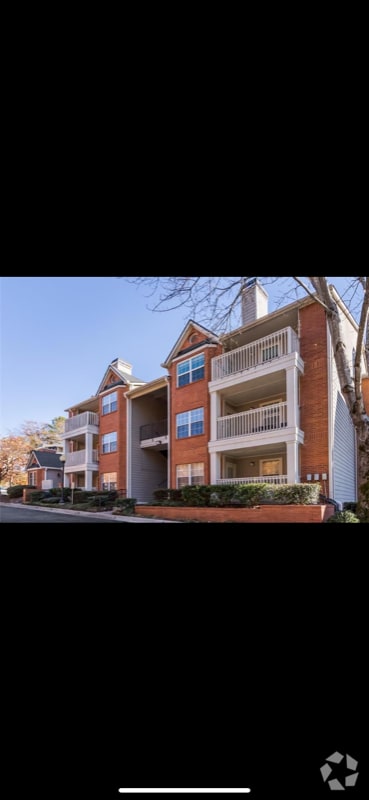 Building Photo - 1013 Chastain Park Ct NE Rental