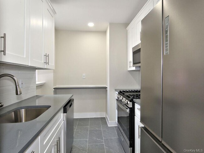 Photo - 130 Centre Ave Unit 2E