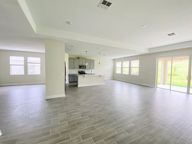 Photo - Awesome House for Rent