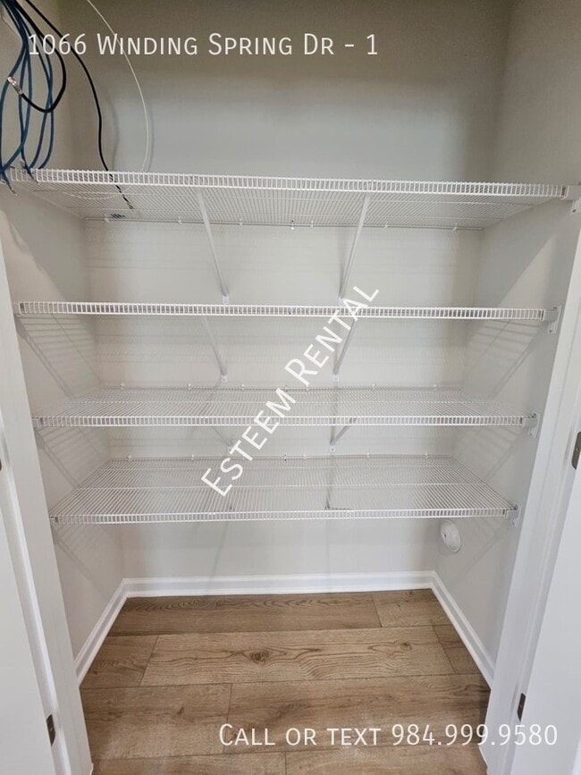 Photo - 1066 Winding Spg Dr